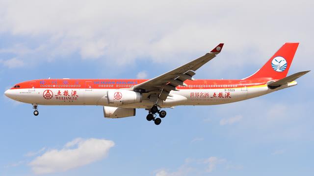 B-5929:Airbus A330-300:Sichuan Airlines